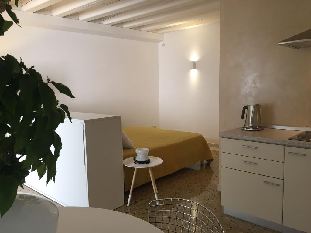 Ca'bert Dei Glicini Couette-café